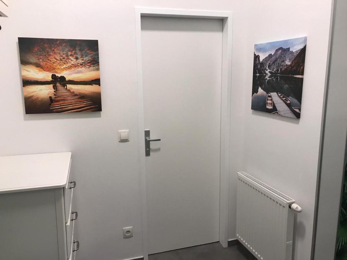 Studio & Apartments Near Reumannplatz Виена Екстериор снимка