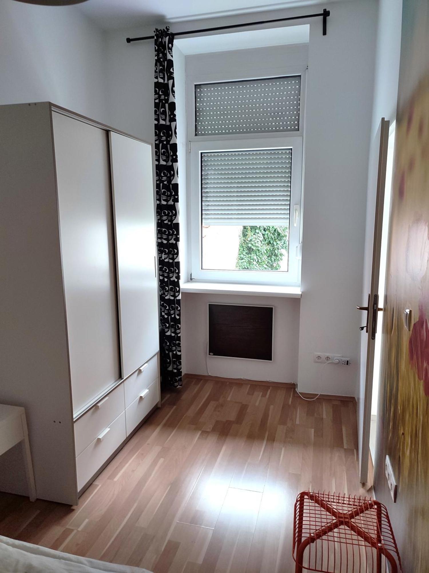 Studio & Apartments Near Reumannplatz Виена Екстериор снимка